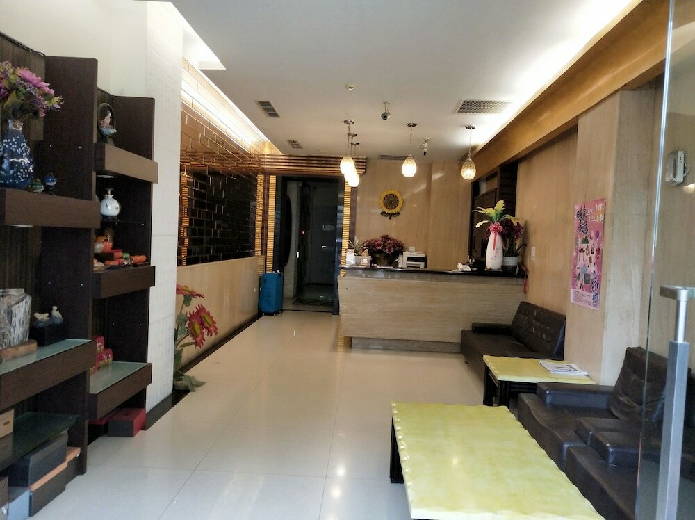 Фото Harbor Elite Hotel