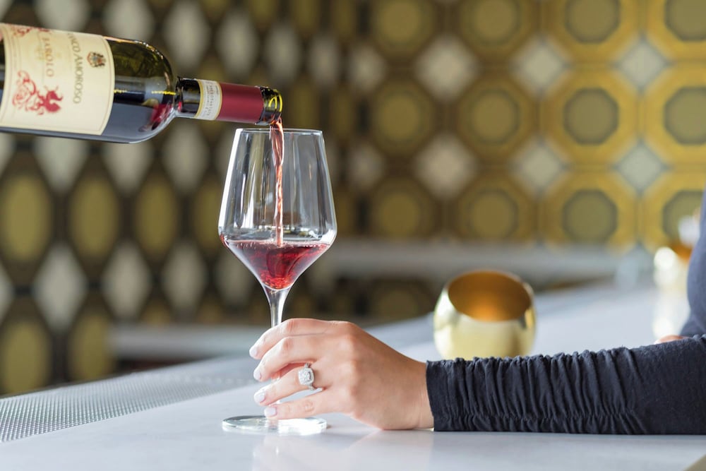 Фото The MC, Autograph Collection