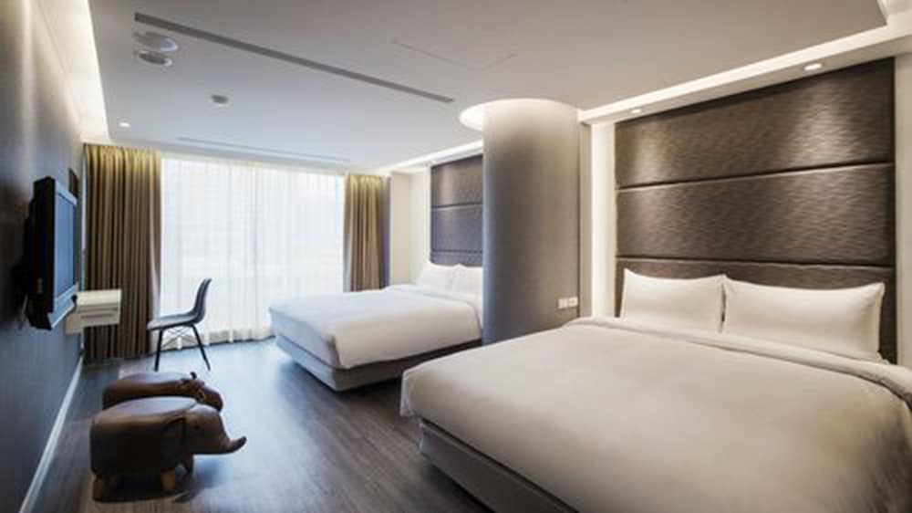 Фото Golden Garden Hotel