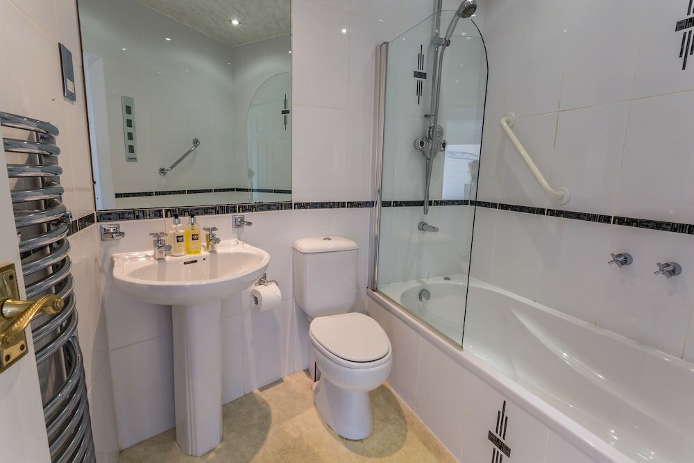 Фото Embleton SPA Hotel