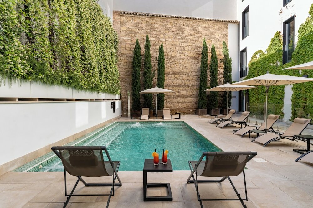 Фото H10 Palacio Colomera