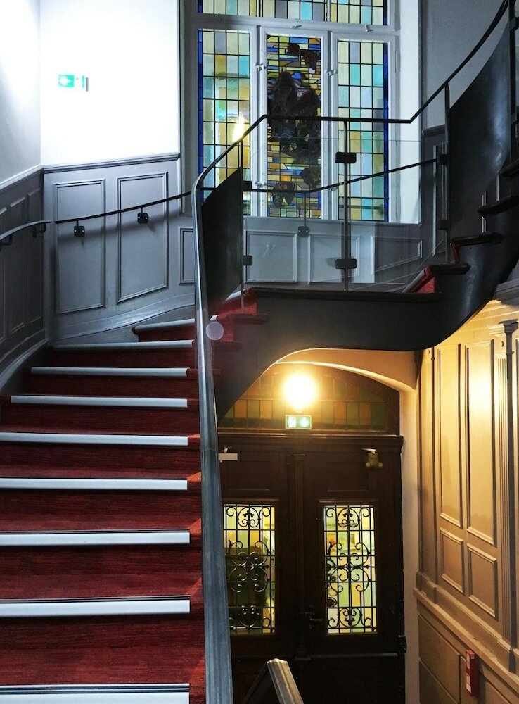 Фото Adonis Strasbourg