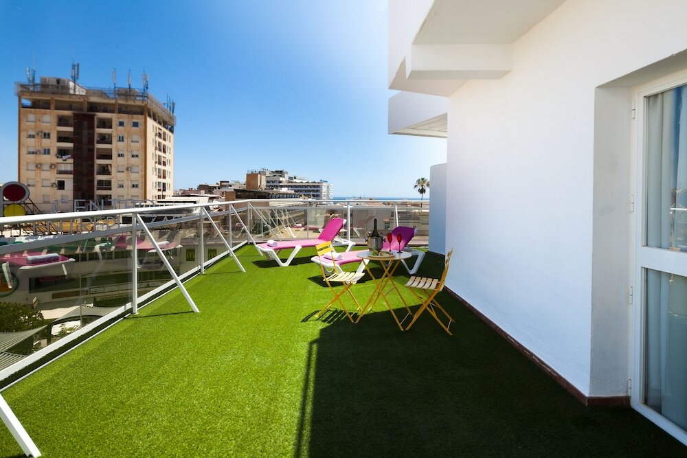 Фото Hotel Sireno Torremolinos