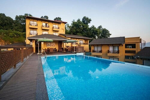 Внешний вид отеля Bar Peepal Resort в Покхаре, фото 2