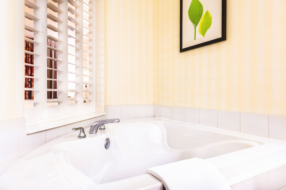 Фото Fairfield Inn & Suites by Marriott Redding