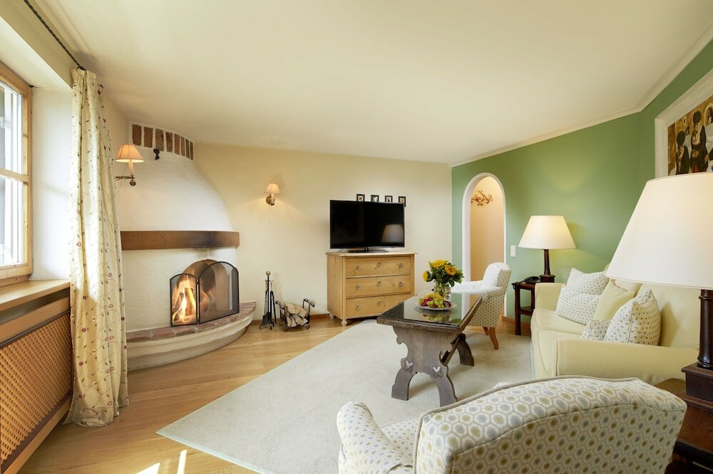 Фото Landsitz Römerhof - Hotel Apartments