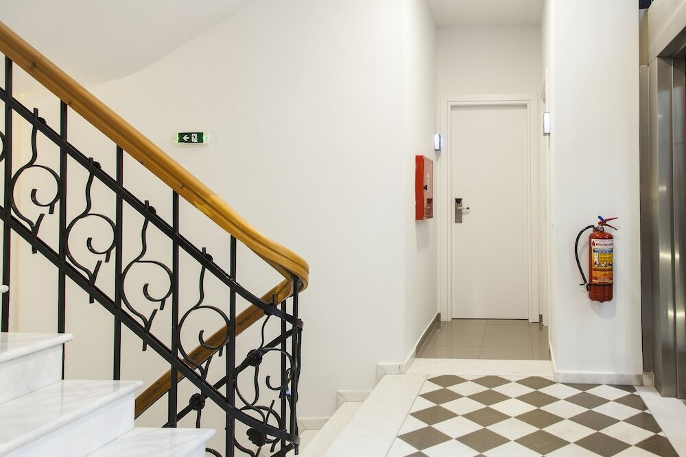 Фото The Caravan