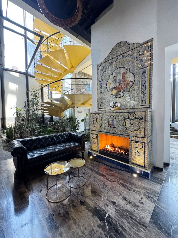 Фото Ikonik Hotel Puebla