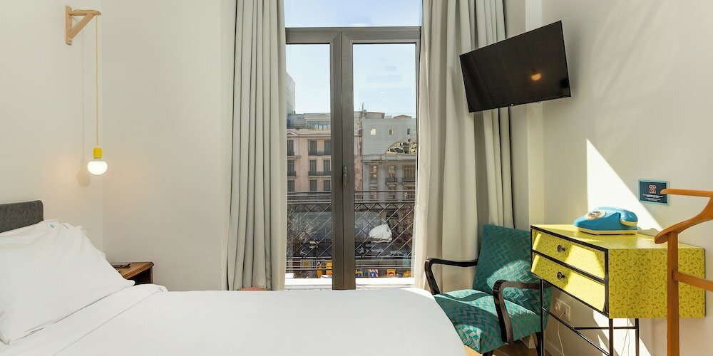 Фото The Caravan