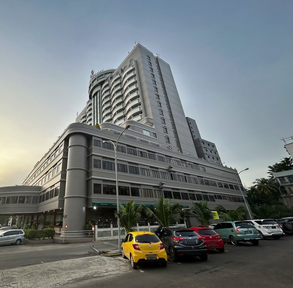 Фото Planet Holiday Hotel & Residence