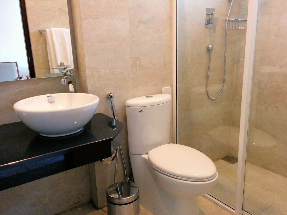 Фото Rajarata Hotel