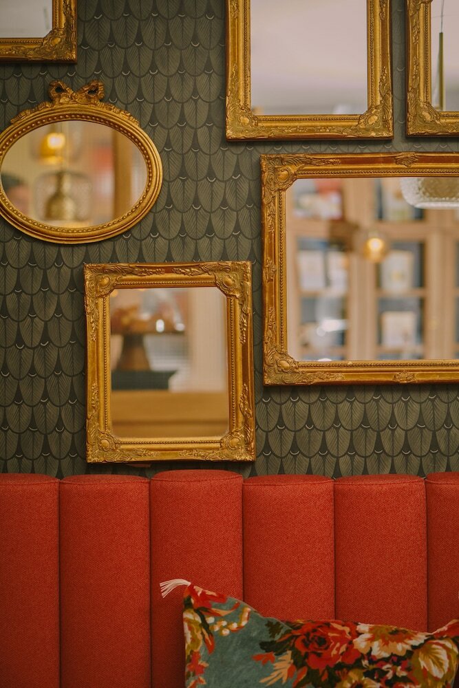 Фото La Dépendance