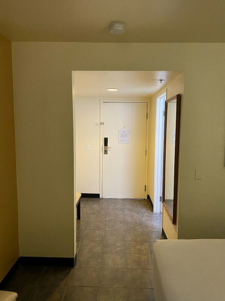 Фото Lucky Club Casino and Hotel