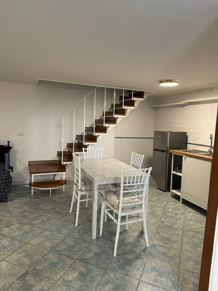 Фото B&b Napoli La scalinata di Chiaia