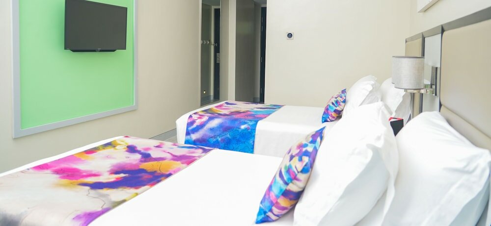 Фото Savoy Hotel Manila