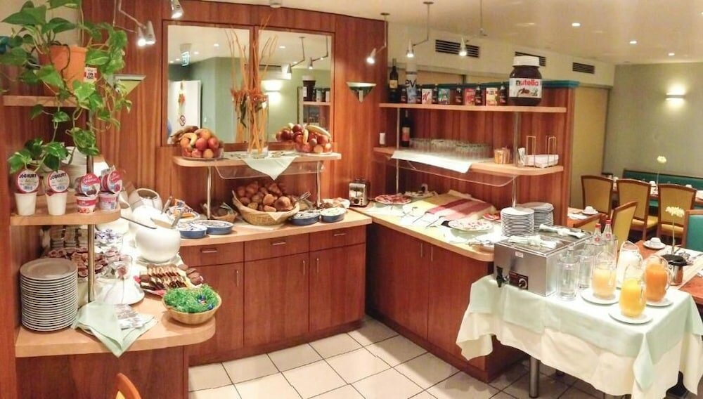 Фото Hotel Miramar am Römer