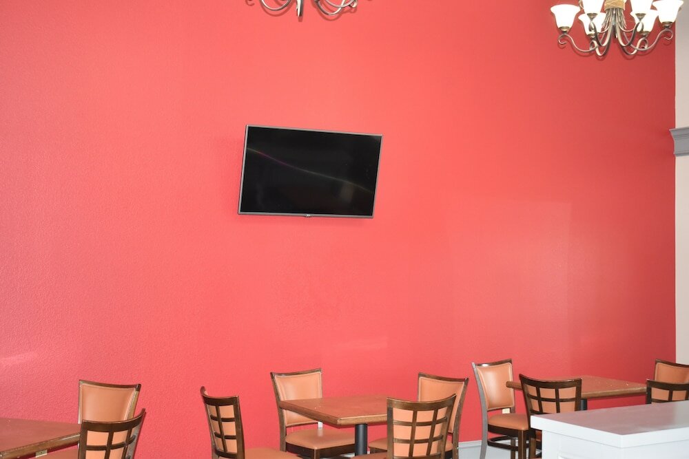 Фото SureStay Plus Hotel by Best Western San Antonio North