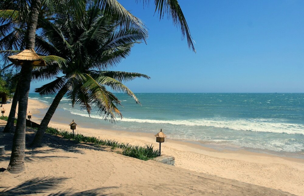 Фото Victoria Phan Thiet Beach Resort & SPA