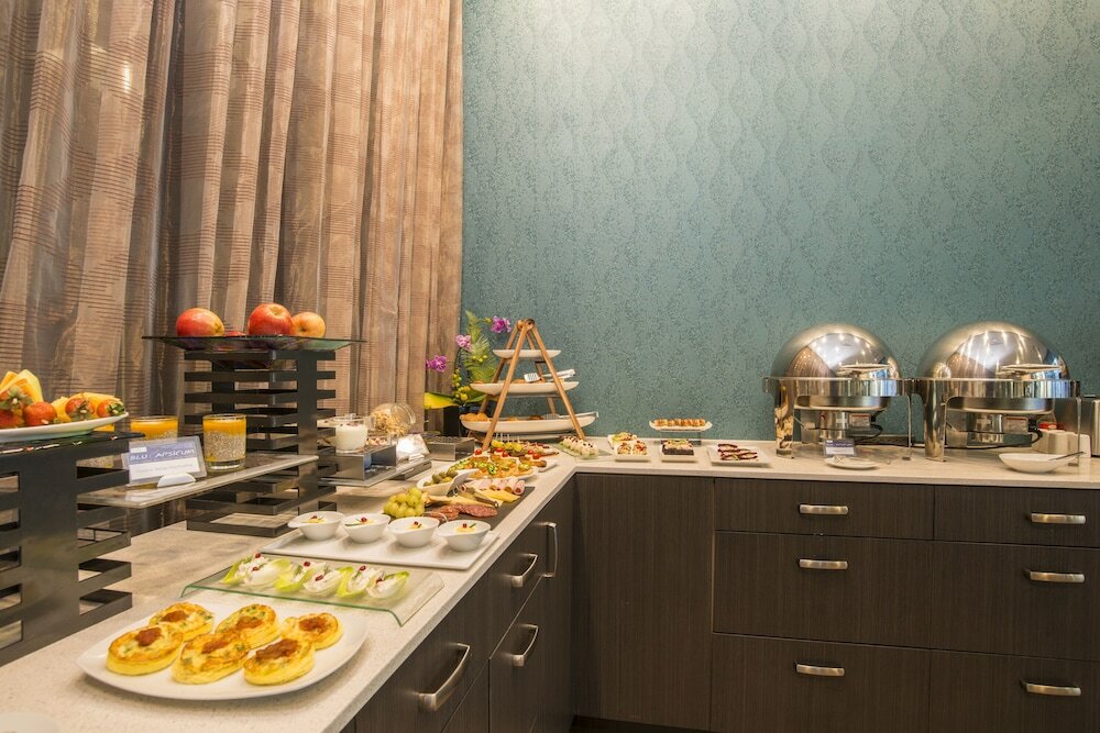 Фото Hotel Blu Vancouver