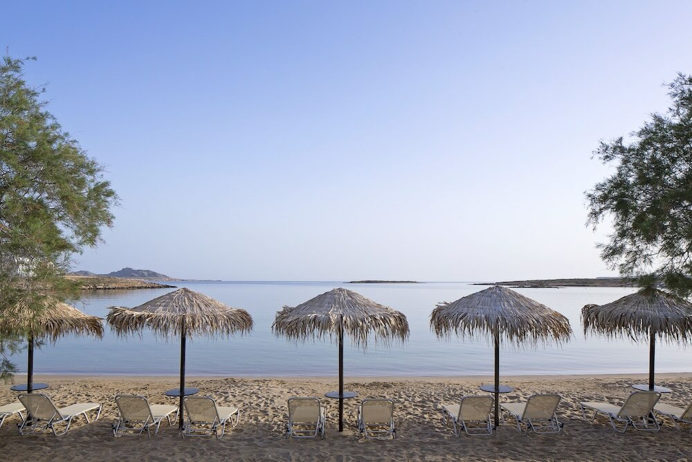 Фото Contaratos Beach