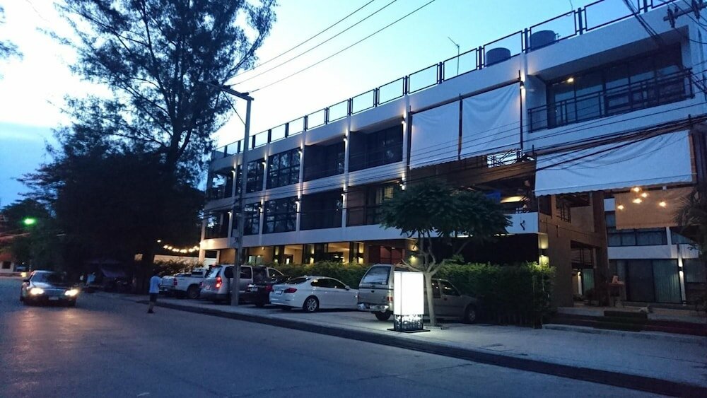 Фото отеля 3