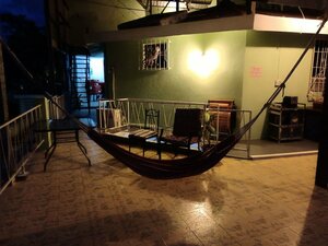 Гостиница The Red Hut Inn