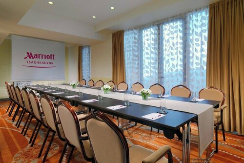 Гостиница Tsaghkadzor Marriott Hotel в Цахкадзоре