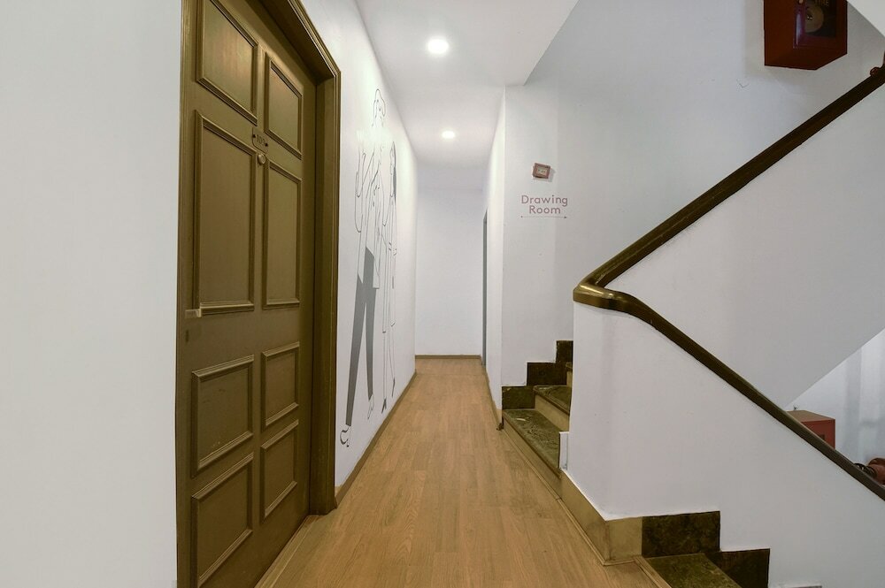 Фото Hotel Akash Ganga