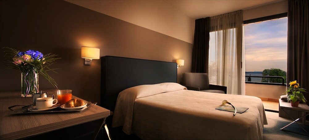 Фото Hotel Désirée