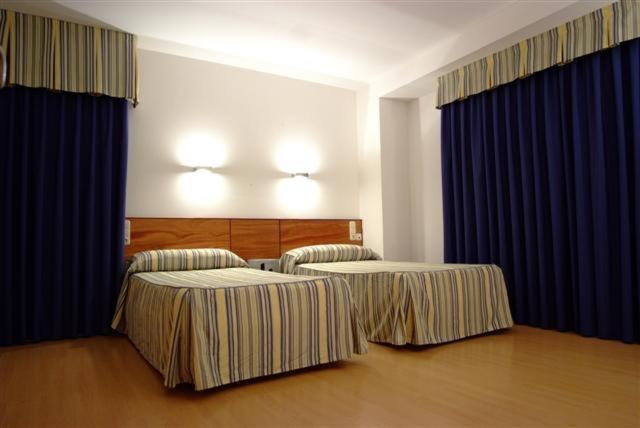 Фото Hotel Colón Tuy