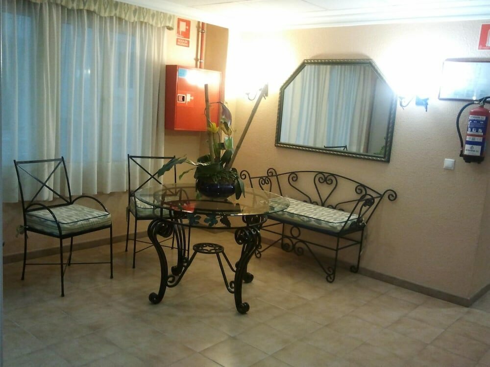 Фото Hotel Patilla