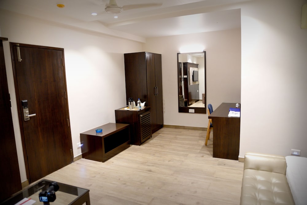 Фото Hotel celebration