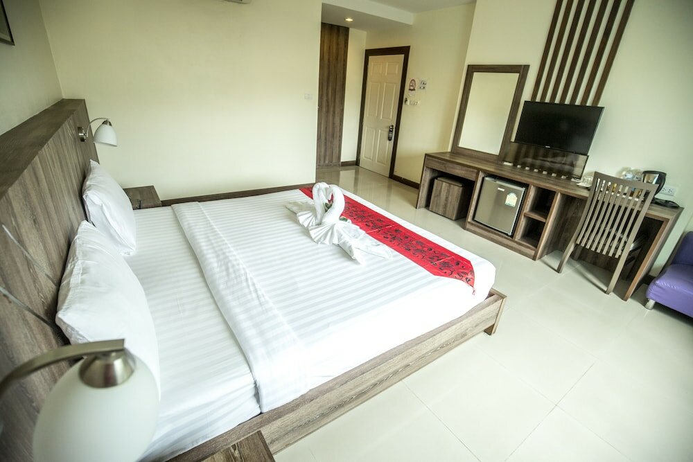 Фото The Cocoon Patong