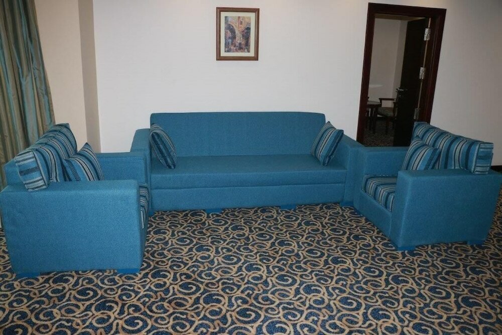 Фото The Guard Hotel