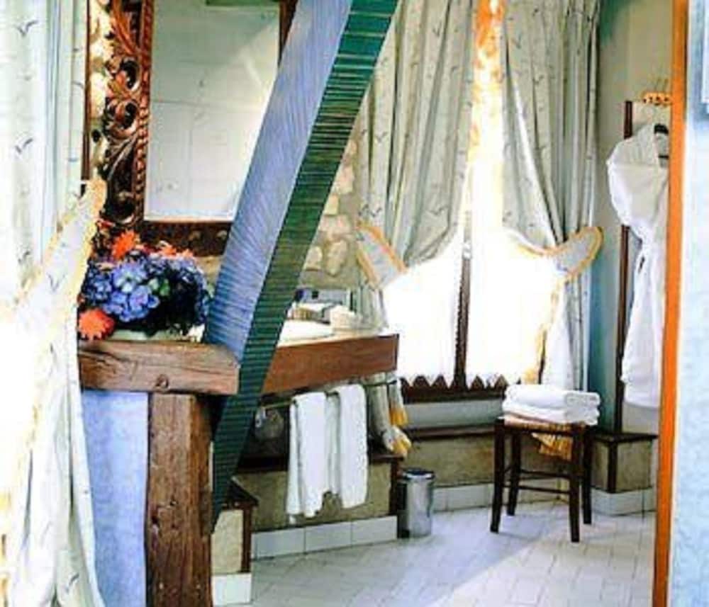 Фото Grand Hotel Dechampaigne