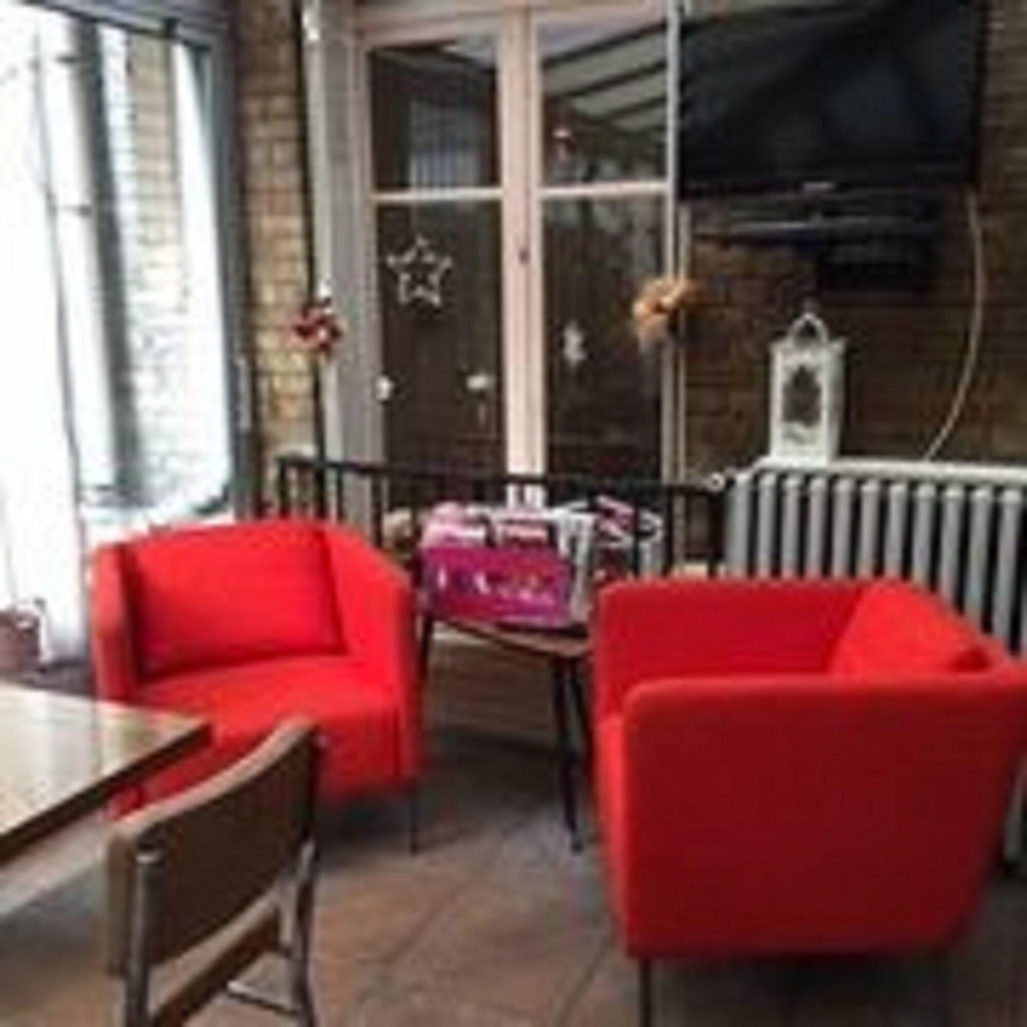 Фото Hotel de la Comete