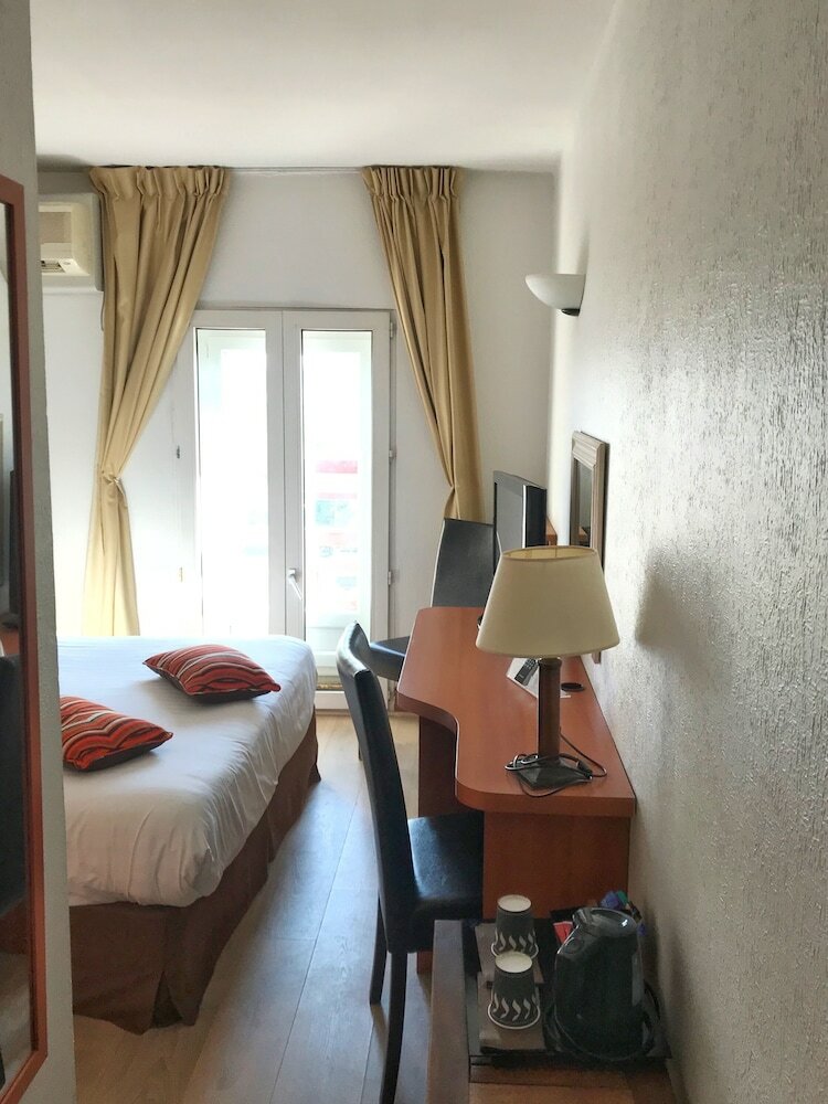 Фото Hotel Colbert