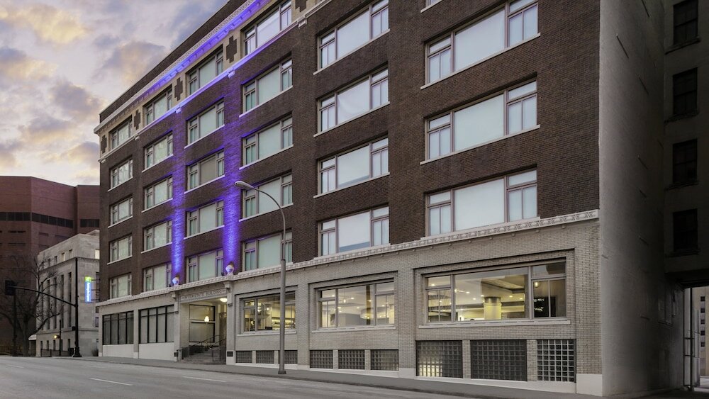 Фото Holiday Inn Express Kansas City Downtown, an Ihg Hotel