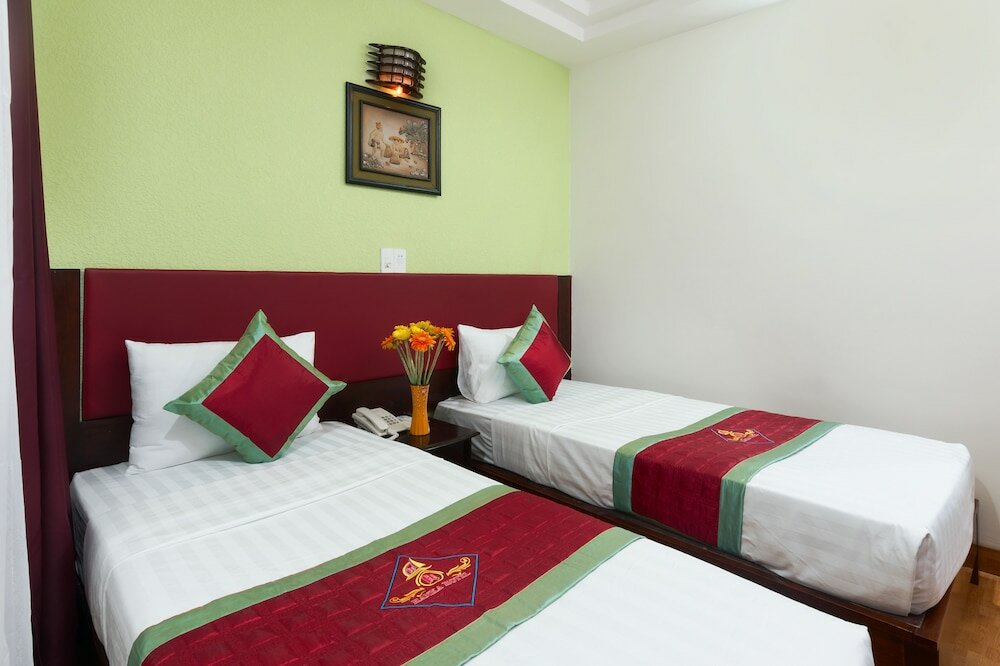 Фото Saint Paul Hotel