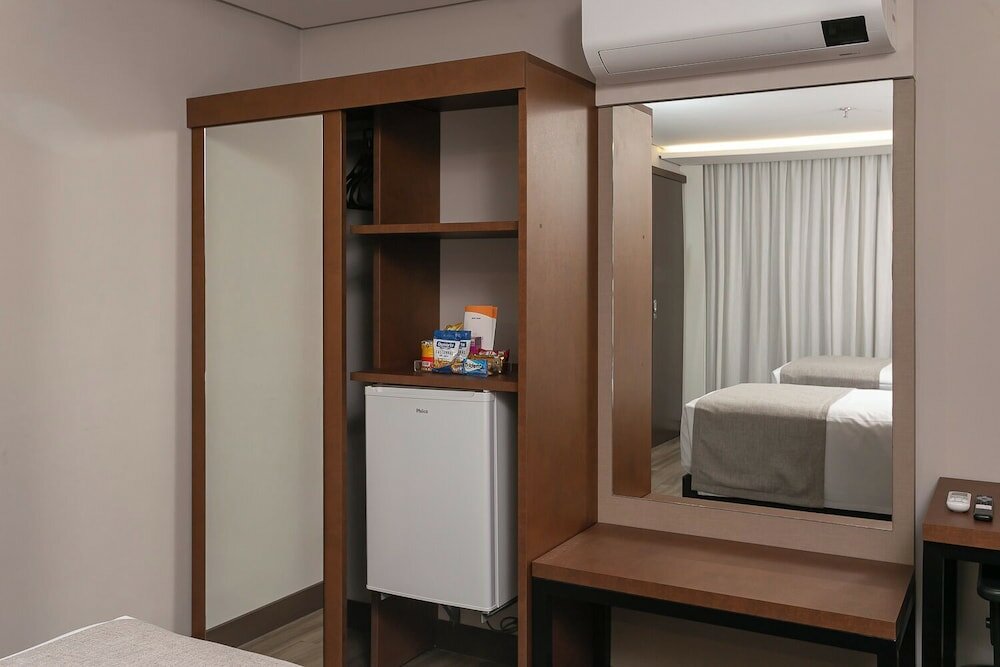 Фото Roochelle Hotel by Nobile