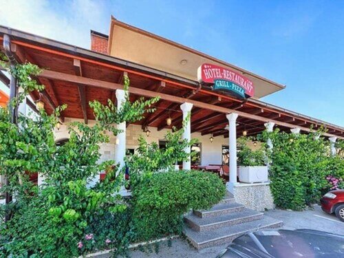 Внешний вид отеля Hotel Trogirski Dvori в Трогире, фото 5