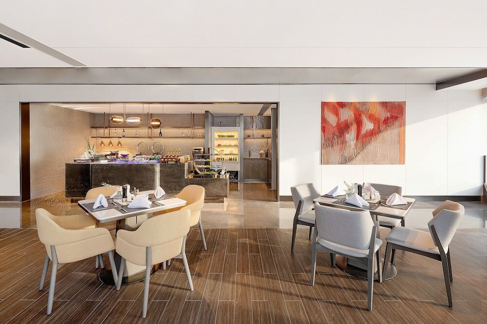 Фото Crowne Plaza Qingdao Jinshui, an Ihg Hotel