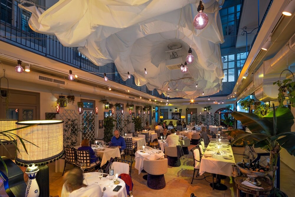 Фото The Leo Grand