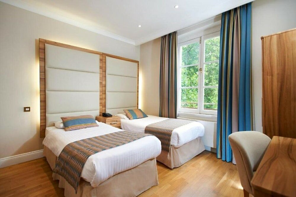 Фото Royal Eagle Hotel