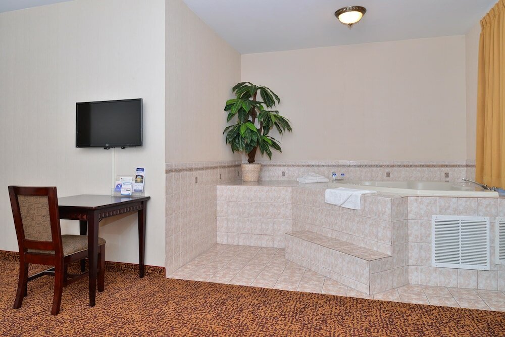 Фото Americas Best Value Inn Westmorland
