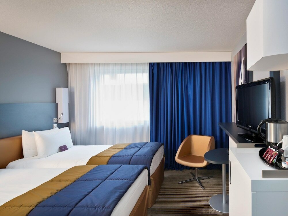 Фото Mercure Paris Massy Gare TGV