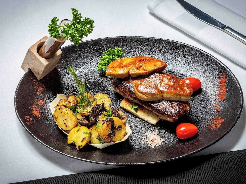 Фото Mercure Lourdes Imperial