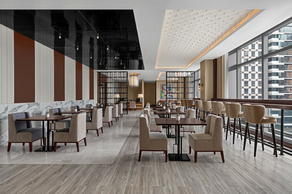 Фото The Westin Manila