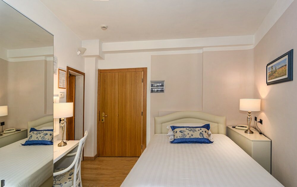 Фото Raffaelli Park Hotel