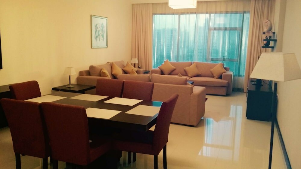 Фото Tulip Hotel And Suites